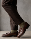 Brauner Tassel Loafer aus Leder mit Quasten