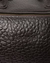 Braune Reisetasche aus genarbtem Leder