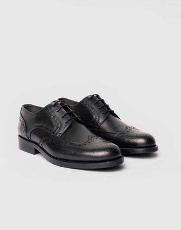 Schwarzer Leder-Brogue-Schnürschuh