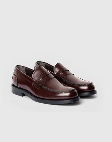 Bordeauxfarbener Lederloafer